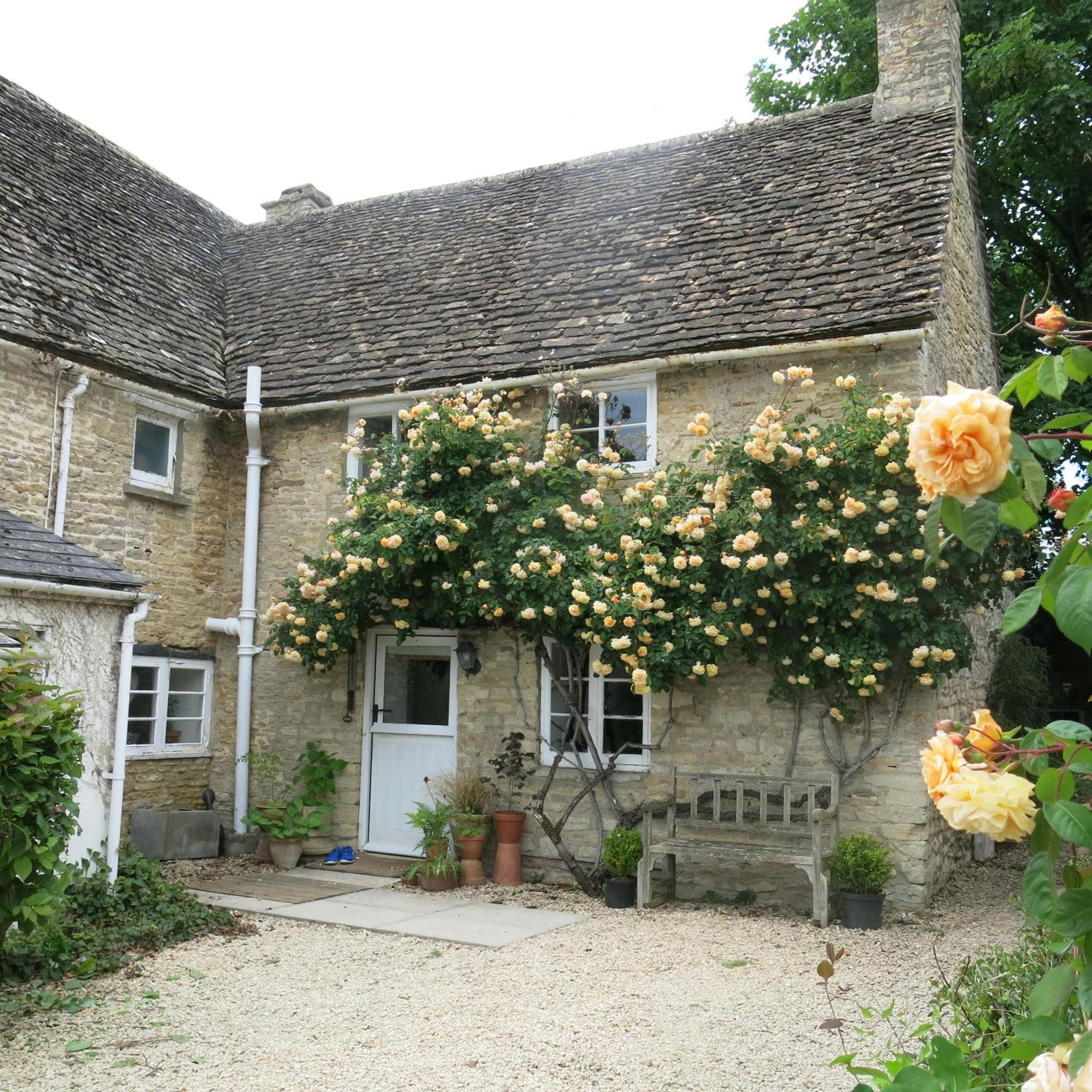 Characterful Cotswold Cottage 시런세스터 외부 사진